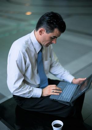 男性も着物を楽しめる夢京都高台寺店