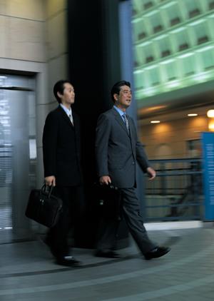 オリジナルTシャツの作成工程を指南する専門店